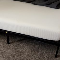 Cal king and Queen size mattresses