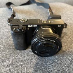 Sony A6000 and Carrying Case