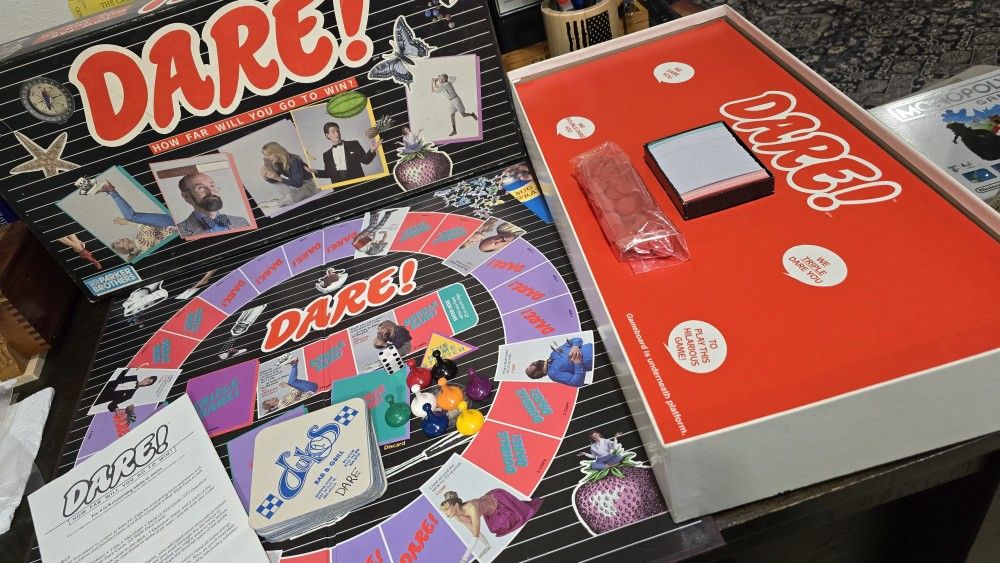 Parker Brothers Dare! Board Game 1988 Edition Kids Toys Man Cave Retro Vintage 80s Collectibles