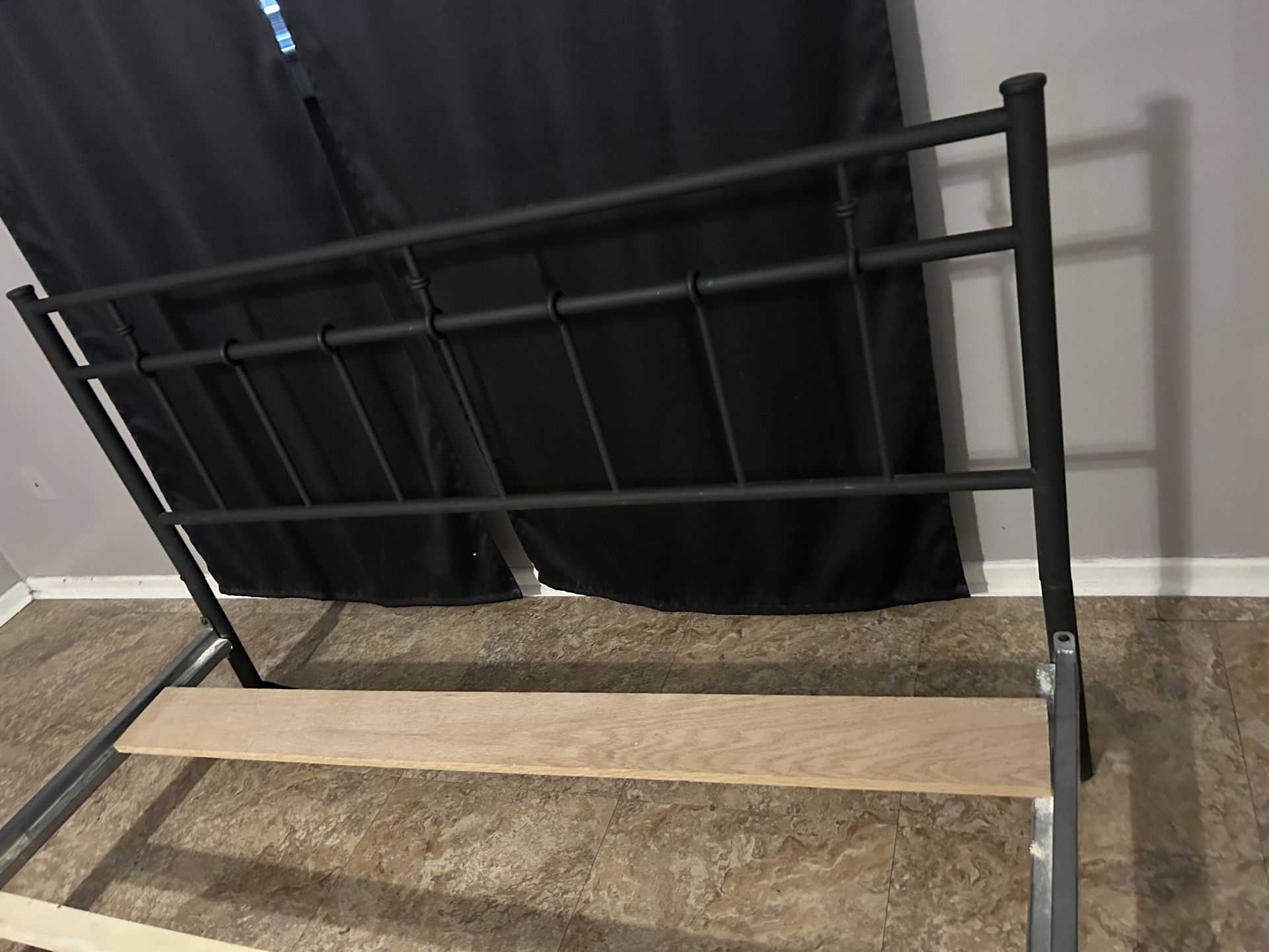 Queen Size Bed for Sale in San Antonio, TX OfferUp