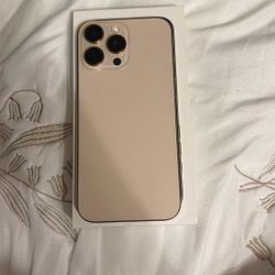 iPhone 16 Pro Max unlocked $900