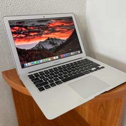 MacBook Air 13” 2014 i5 8GB RAM 128GB SSD Fully Functional!!!
