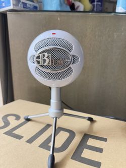 White Snowball Microphone