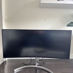 LG 38wn95cw Ultrawide Monitor