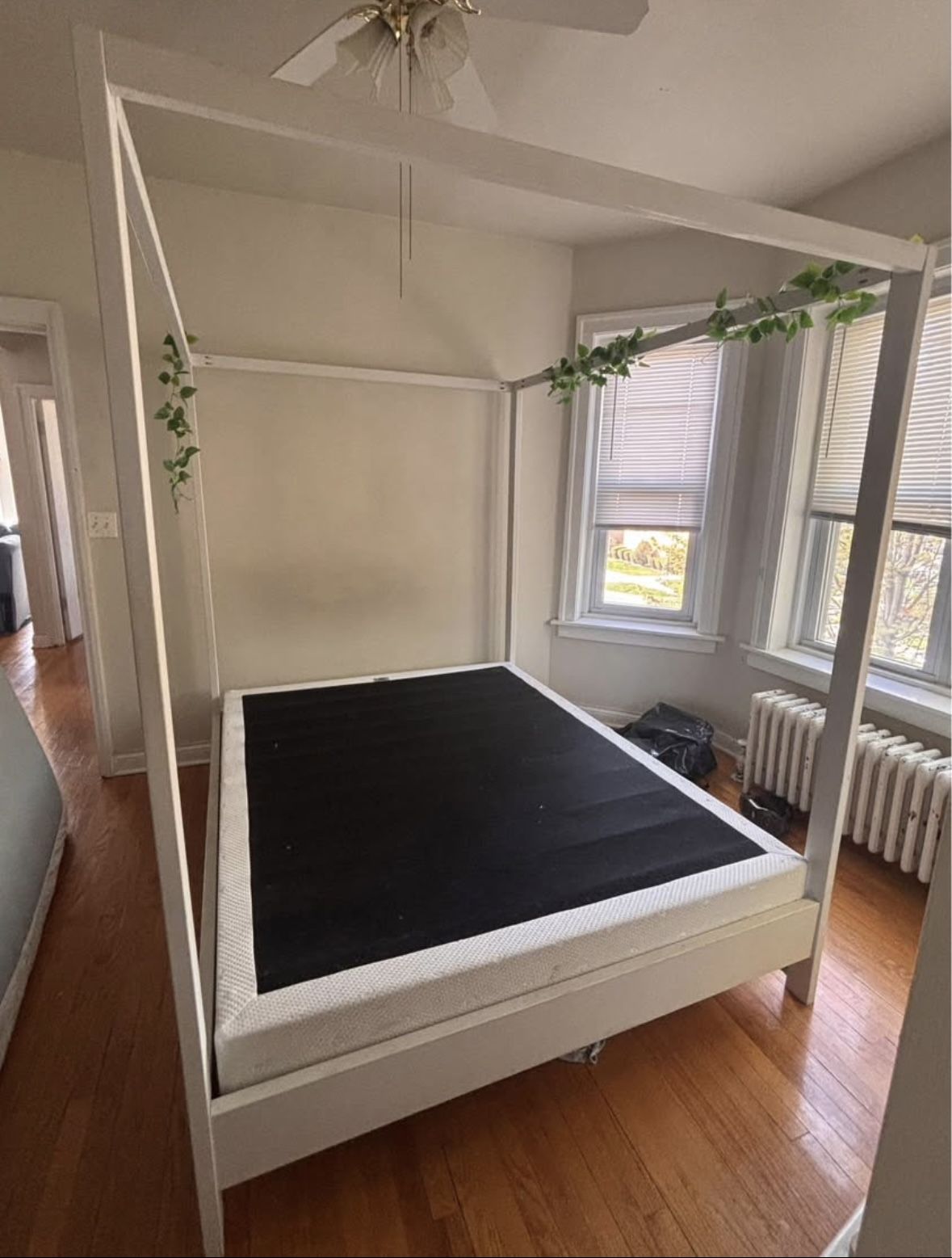 Queen Box spring