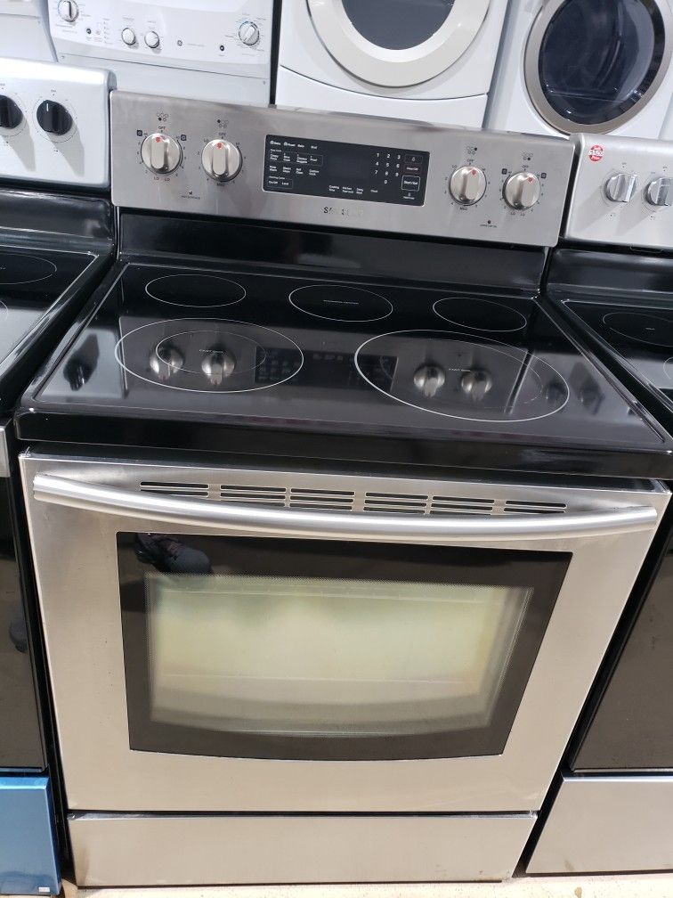 Samsung Stove Electric Glass Top Stainless Steel for Sale in Kissimmee, FL OfferUp