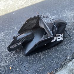 RYOBI 40V MOWER BAG & SIDE ATTACHMENT 