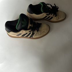 Adidas Hemp Bucktown - Men’s Size 10 Gently Used