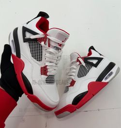 Fire Red Jordan 4 Retro