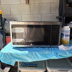 Microwave