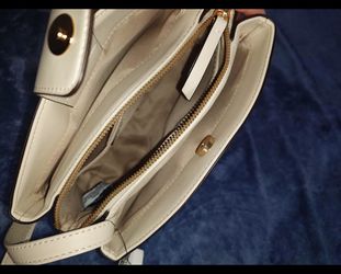 Nine West wallet
