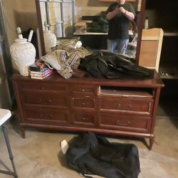 Nice Dresser With Mirror 