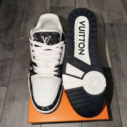 LV Trainers Size 6 & 7