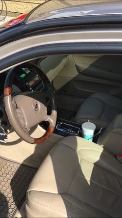 Cadillac DTS