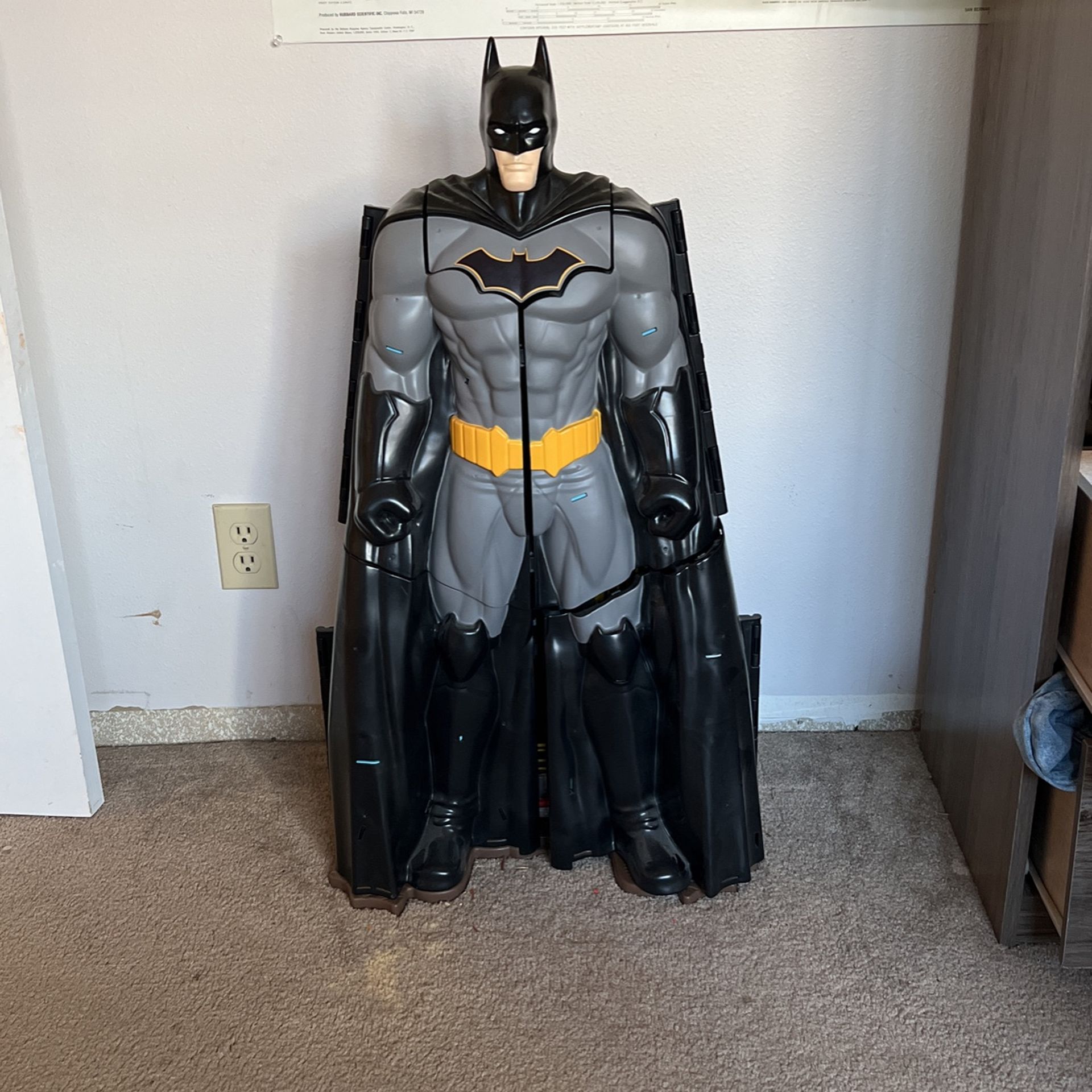 Batman Bat Cave 3 Ft Tall for Sale in Victorville, CA OfferUp