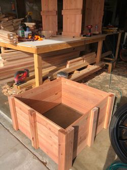 3 4 5ft long 11 inch privacy wall wide Hand made Garden bed raised elevated planter box with legs cedar redwood for Vegetables and Herbs Carrots