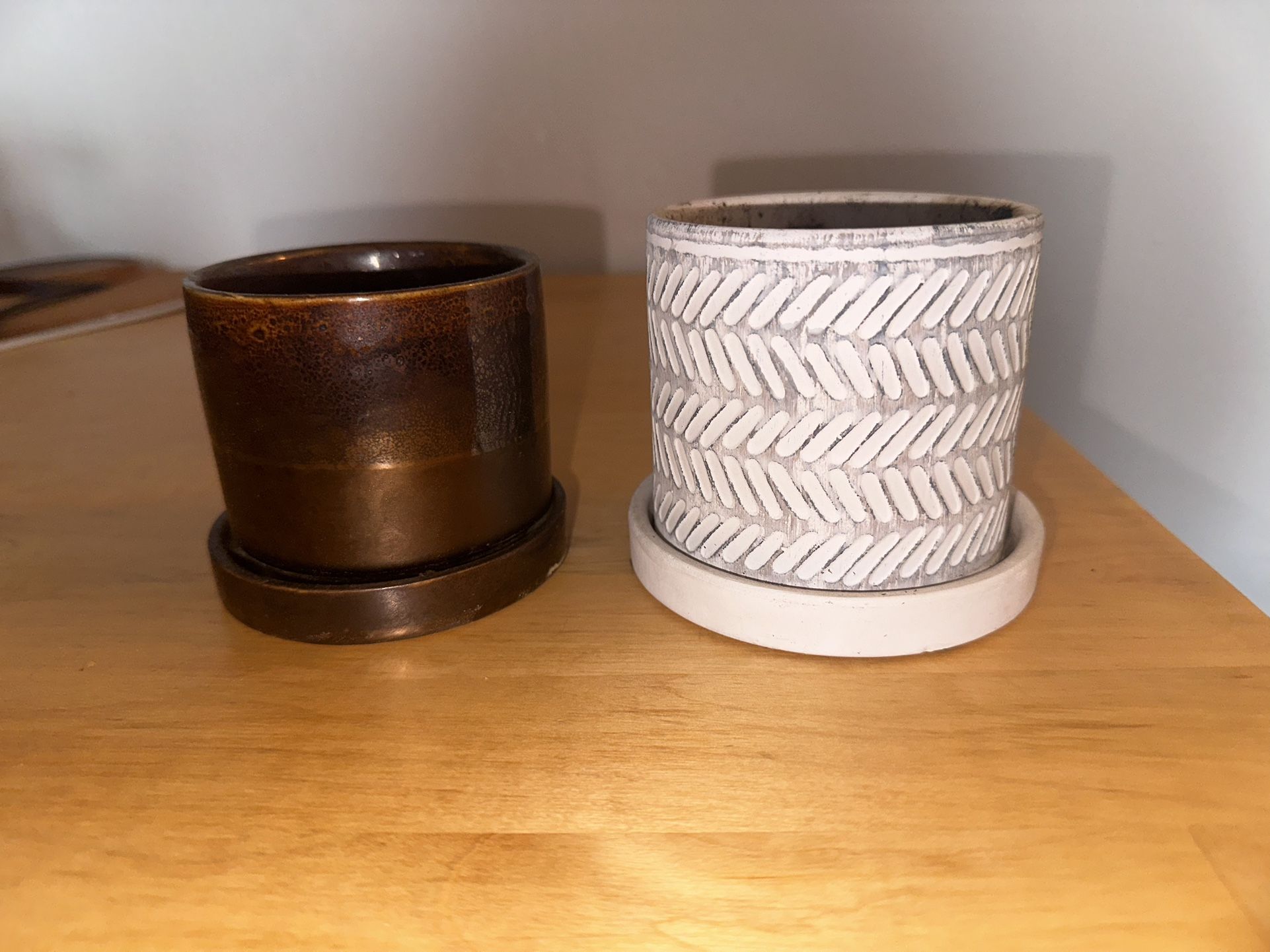 Small Plant Pots (2)