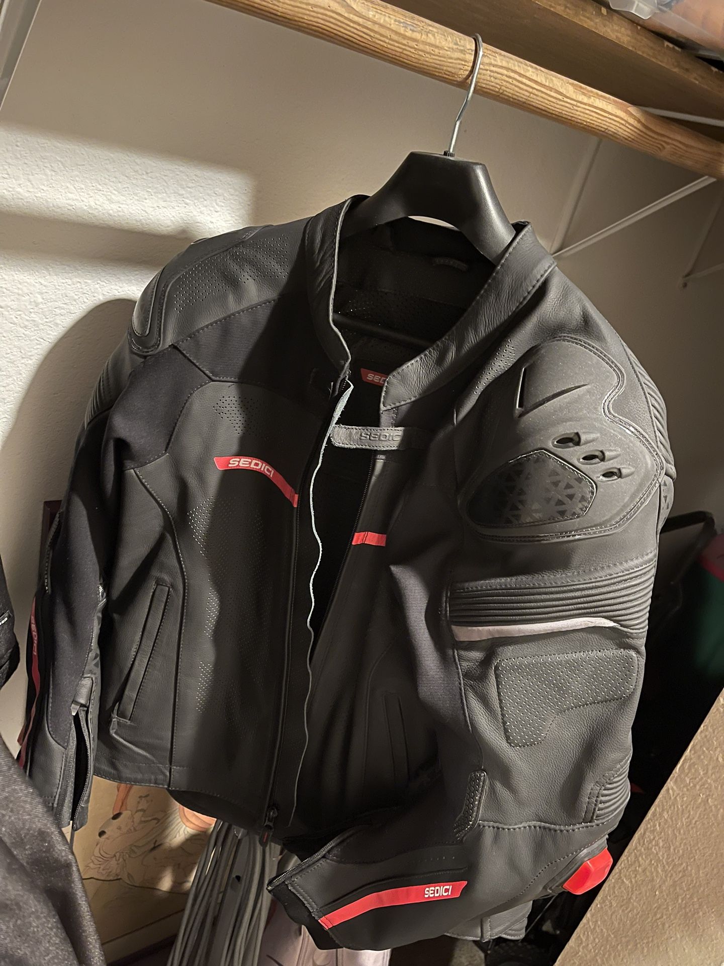 Sedici leather jacket clearance