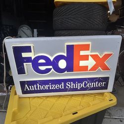 FedEx Illuminated shop sign - Metal/plastic - Works great