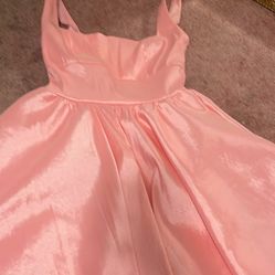 pink dress