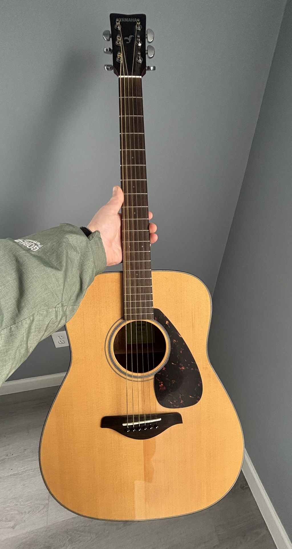 Yamaha FG800 (Acoustic Guitar)