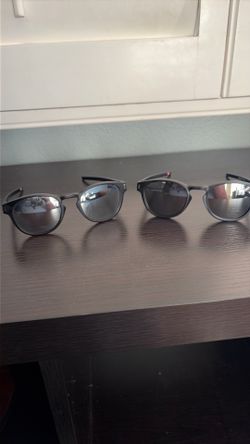 Oakley Latch Sunglasses