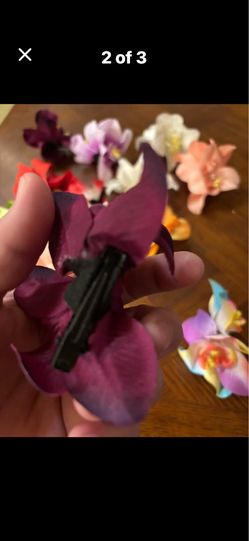 Hawaii flower hair clips
