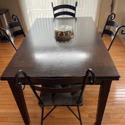 Kitchen Or Dining Table With 8 Chairs