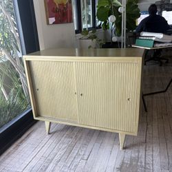 Retro Cabinet 
