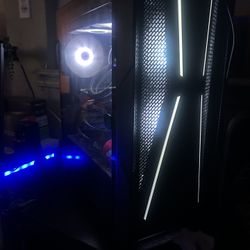 RTX 4060 AMD RYZEN 7 5k 