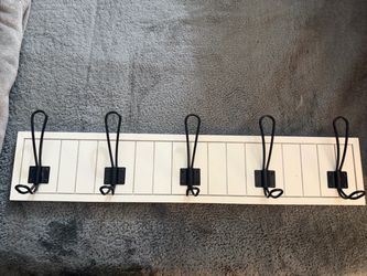 White  Shiplap-style Wood Wall Storage Rack with 5 Hooks
