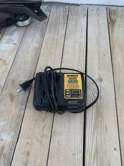 DeWalt Charger