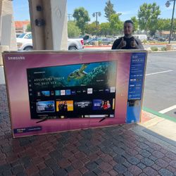 85" Samsung QLED Q60C 4K HDR Smart Tv