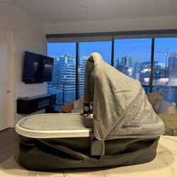 UPPAbaby Bassinet — Grey Jacquard 