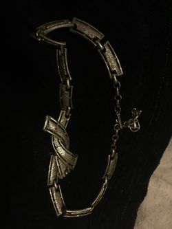 Choker necklace