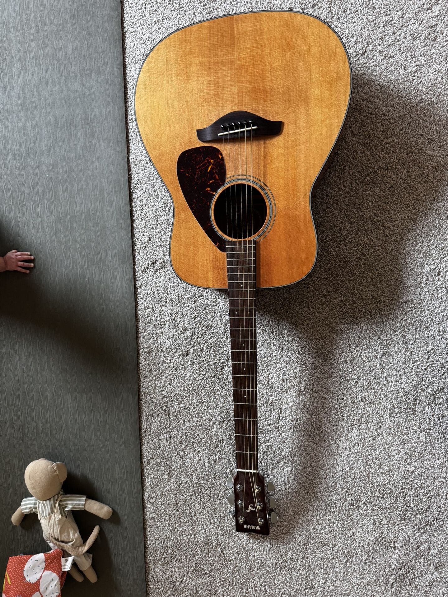 Yamaha FG700s