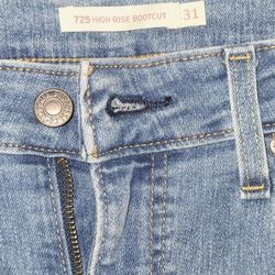 Levis , American Eagle, Express