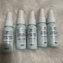 It cosmetics setting spray
