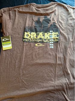 Drake clothing company t-shirt