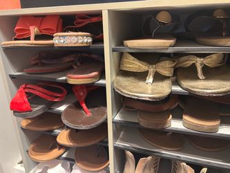 Mixed boxes of Women's Flat Sandals & heels
