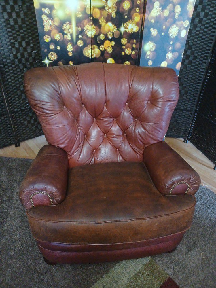 Oversized Cozy Chair
