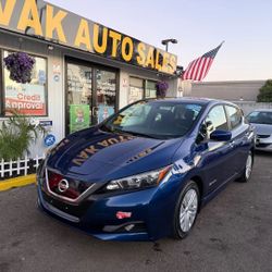 2018 NISSAN LEAF