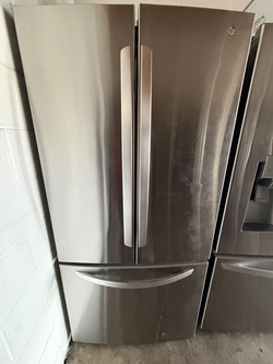 LG French Door Fridge – Stainless, Bottom Freezer, 36"