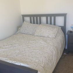 Queen Bed And Nightstand 