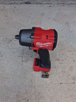Milwaukee M18 fuel 1/2 mini torque tool only new