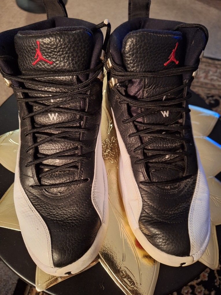 NIKE AIR JORDAN