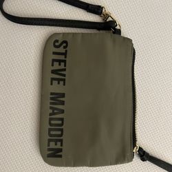 Steve Madden Wrist Pouch