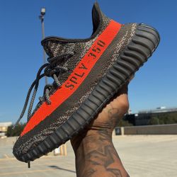 Yeezy 350 “Carbon Beluga” Sz 8.5