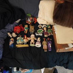 Vintage Doll Collection 