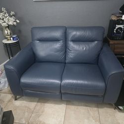 Leather recliner loves eating and chair